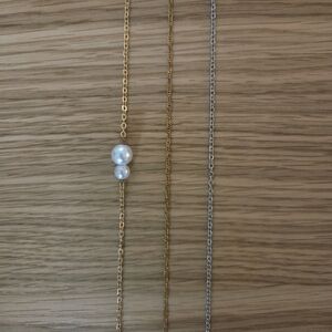 Lot Of 3 ~ 21 Inch Necklaces Gold And Silver